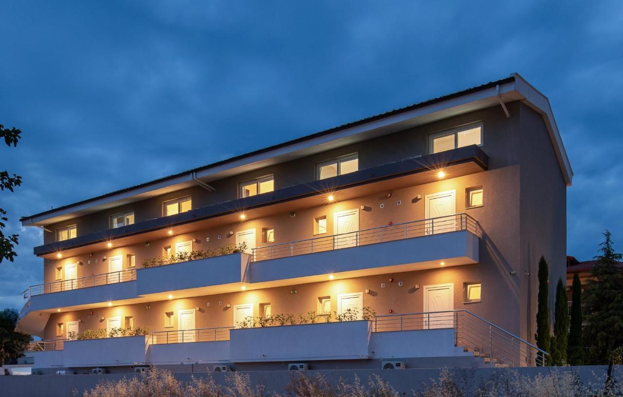 ניקיטי Sithonia Suites Luxury 2 Beds Studio, Semi-Ground Floor מראה חיצוני תמונה